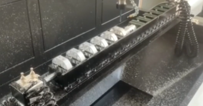 1303280ac2c9ae169ecb4b41a1268e80